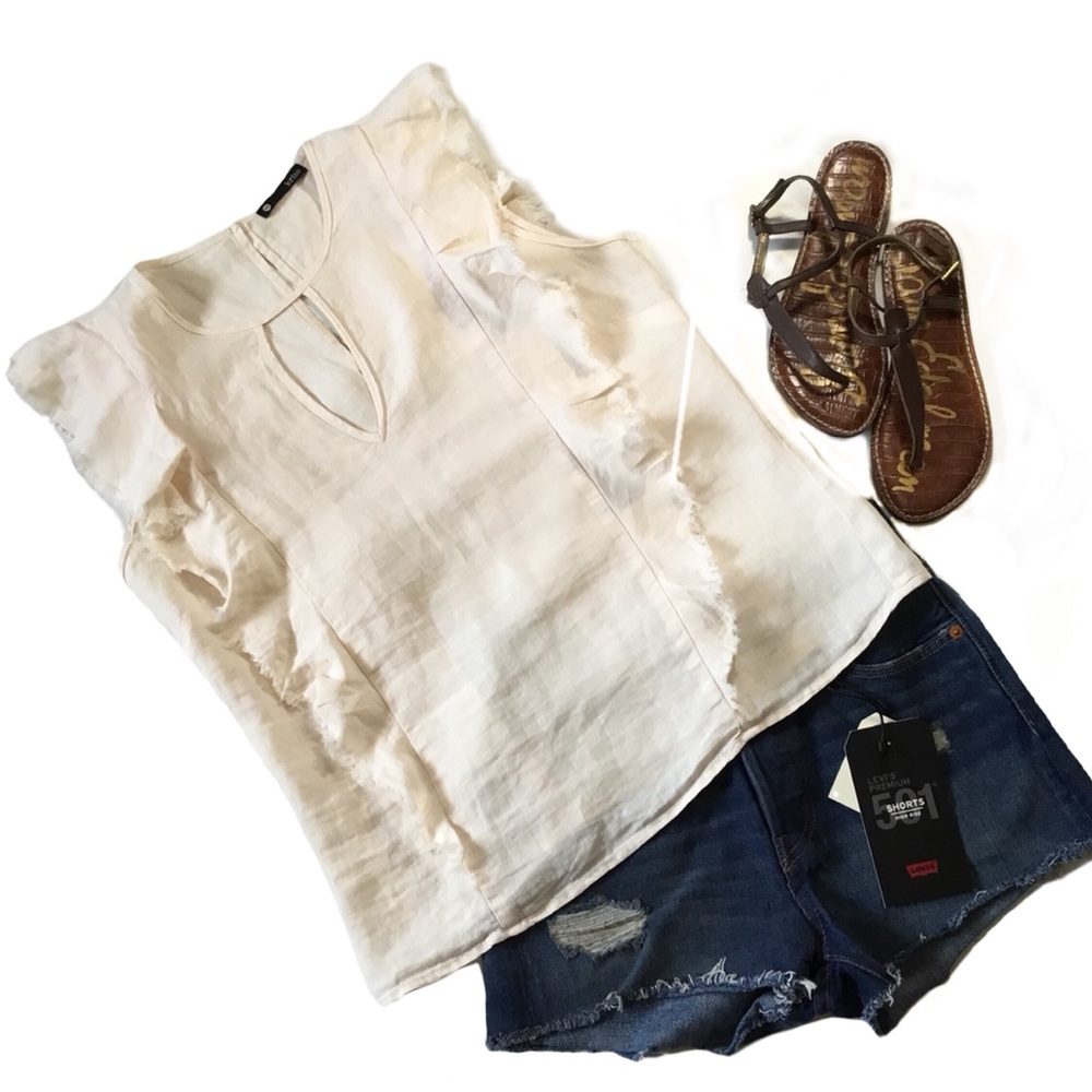 Krisa Ruffled Cap Sleeve Linen Top. Pale yellow XS
